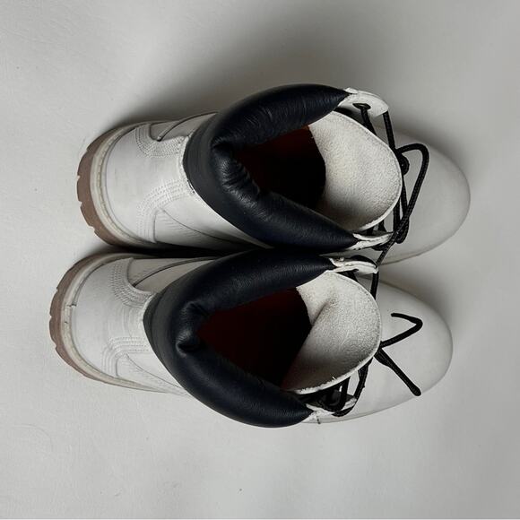 Timberland Women's 6" Premium Durable Cold Weather Winter Boot Sz 8.5 - Picture 7 of 12